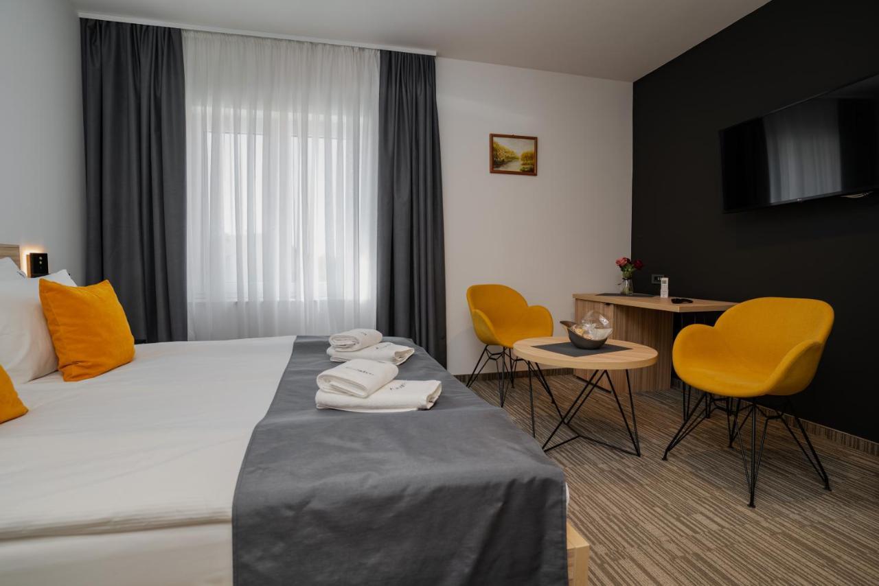Maestro - Rooms & Restaurant Vukovar Exteriér fotografie