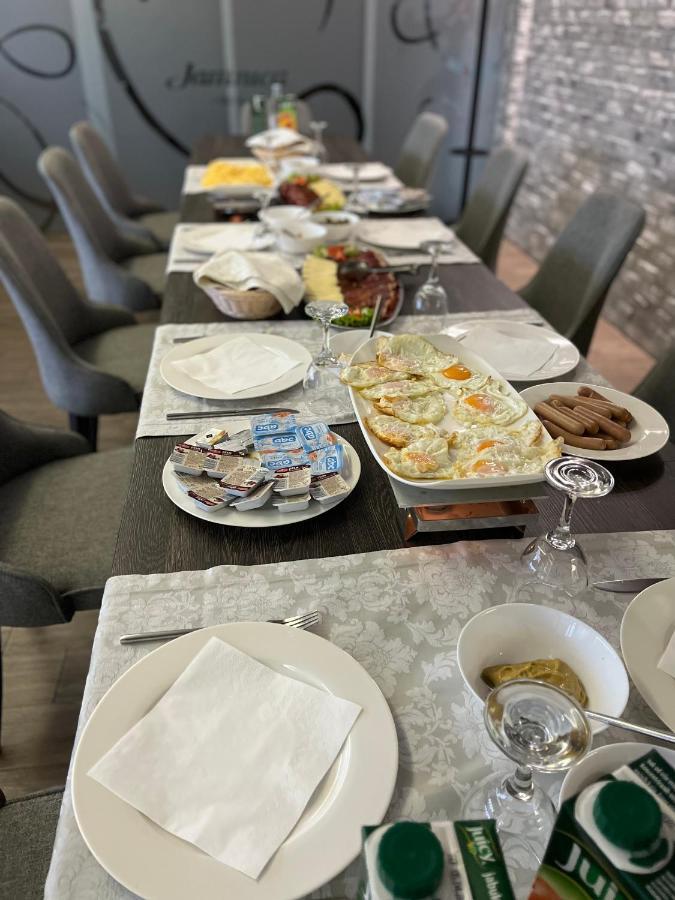 Maestro - Rooms & Restaurant Vukovar Exteriér fotografie