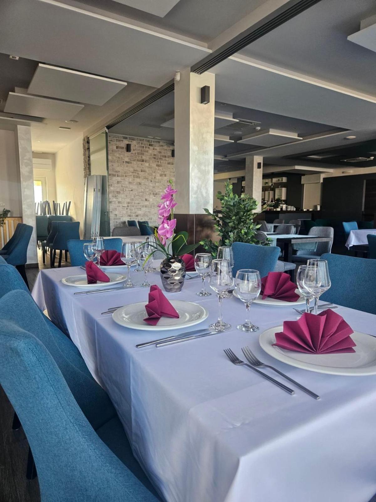 Maestro - Rooms & Restaurant Vukovar Exteriér fotografie