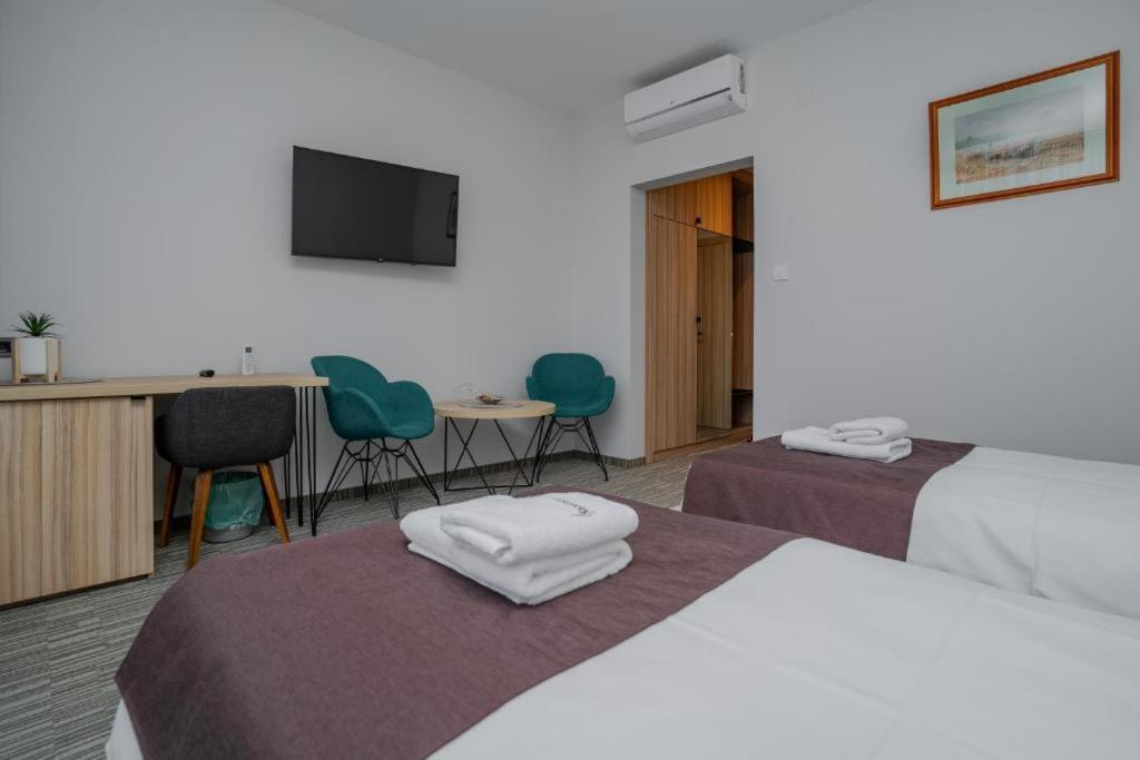 Maestro - Rooms & Restaurant Vukovar Exteriér fotografie